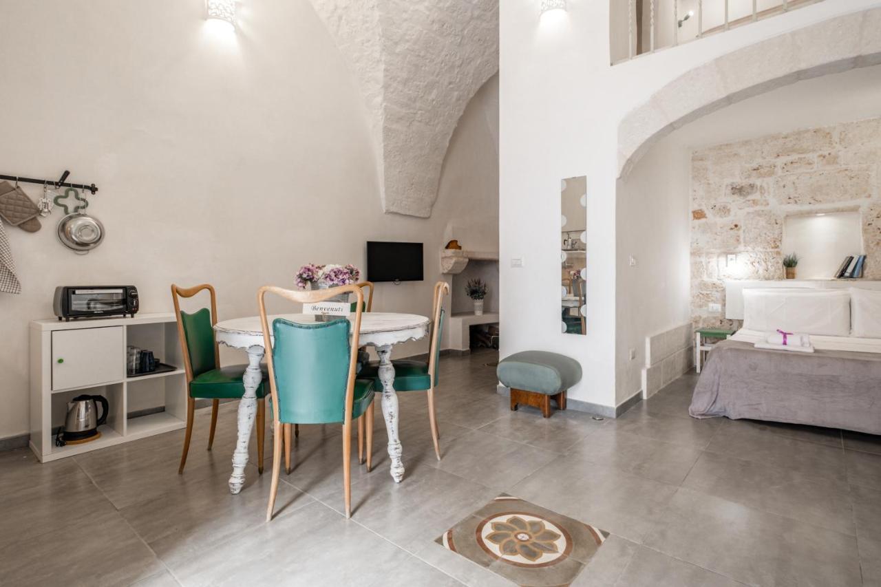 La Casa Nel Vico Pretty Apartment Ostuni Eksteriør bilde